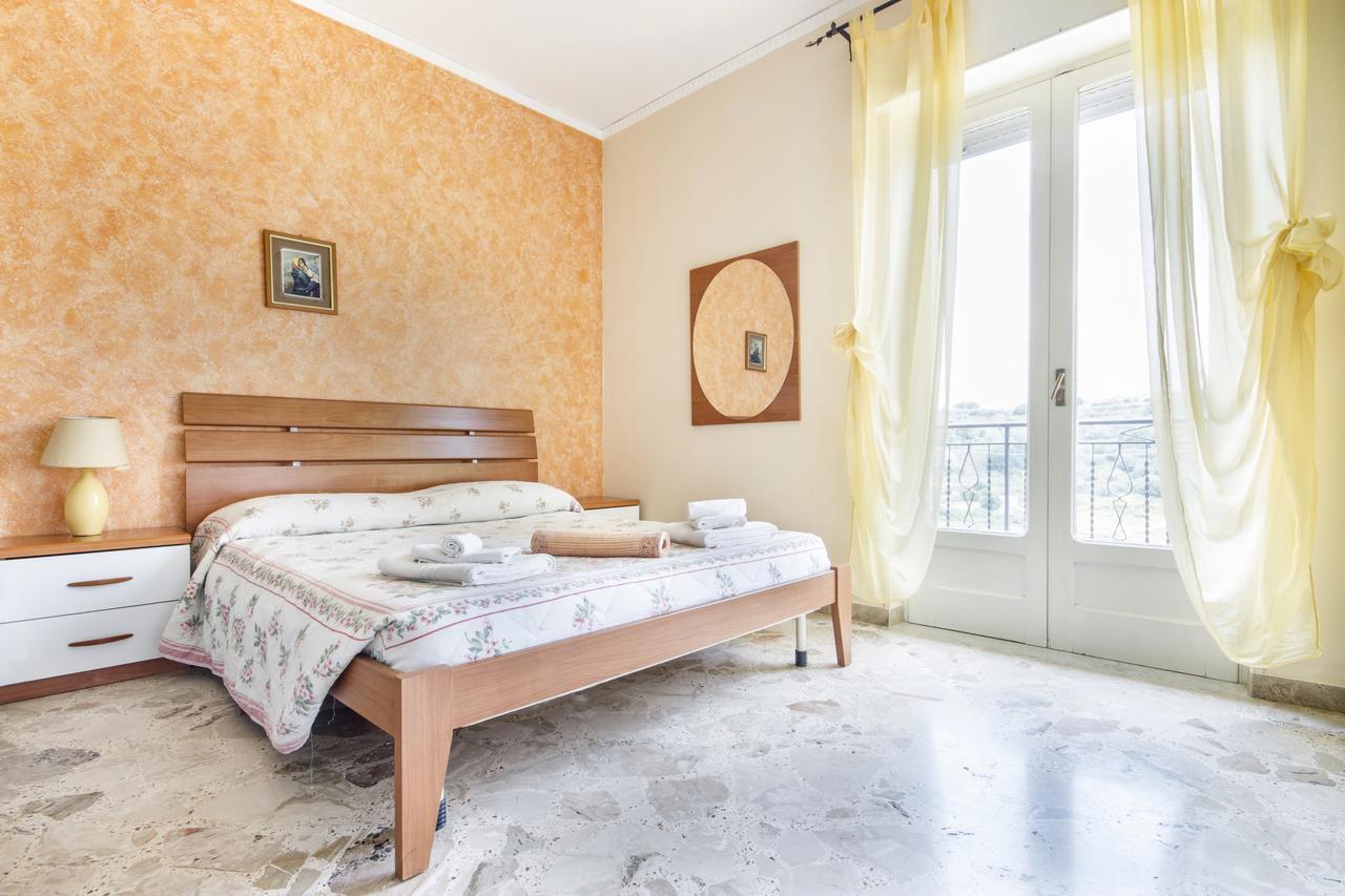Casa Vacanza Paradise Vicino Cefalu Con Servizio Di Piscina A 3 Chilometri Appartement Campofelice Di Roccella Buitenkant foto